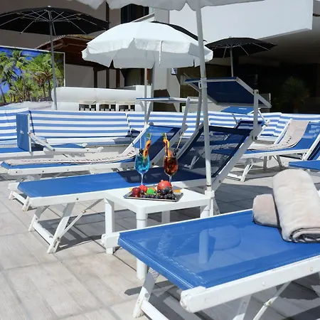 Eurhotel Римини