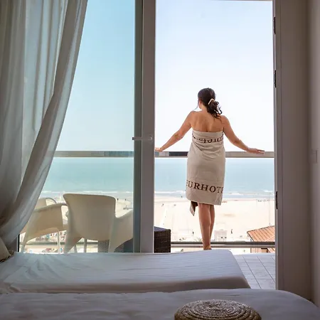 Ξενοδοχείο Eurhotel 3*